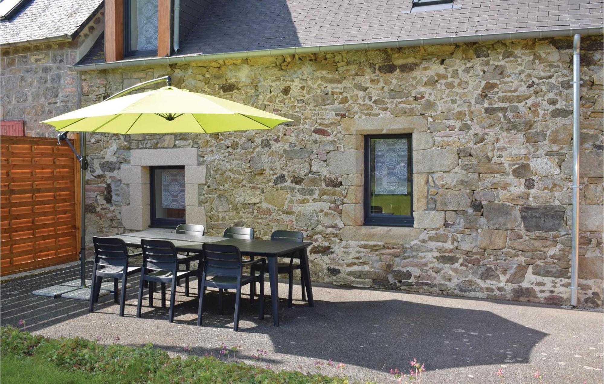 Gorgeous Home In Saint Alban With Kitchen Exterior photo